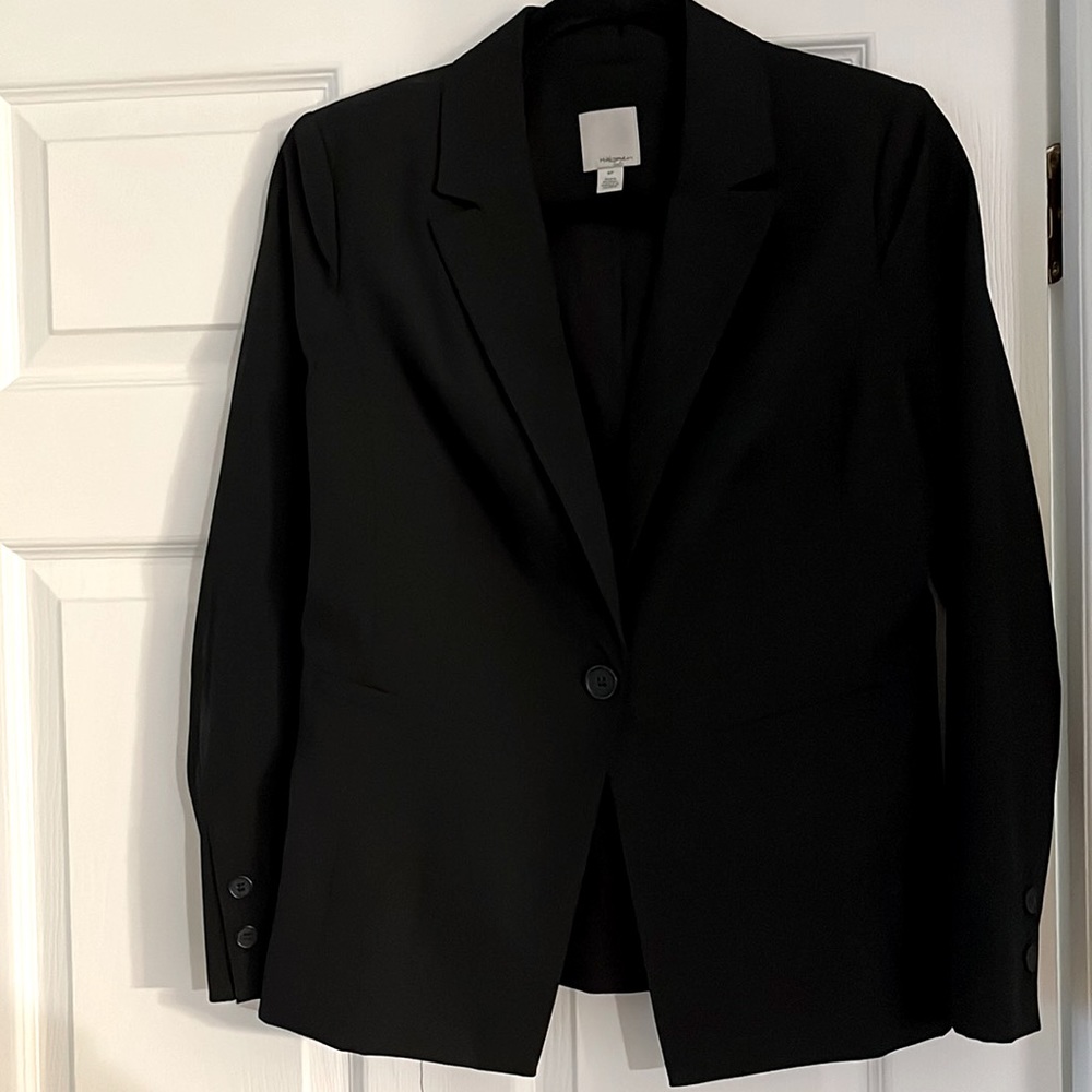 Halogen black blazer size 8P